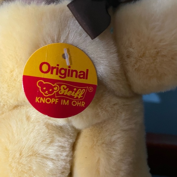 Vintage STEIFF Teddybear 22